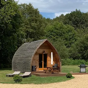  Chalet - Moulin Du Squiriou France
